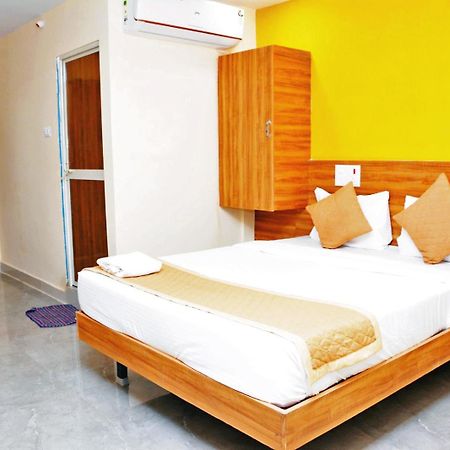 Udupi Deluxe Lodge Gulbarga Kalaburagi Exterior photo